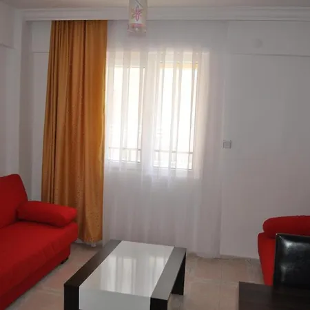 Marlin Apart Aparthotel 2*