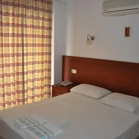 Aparthotel Marlin Apart 2*